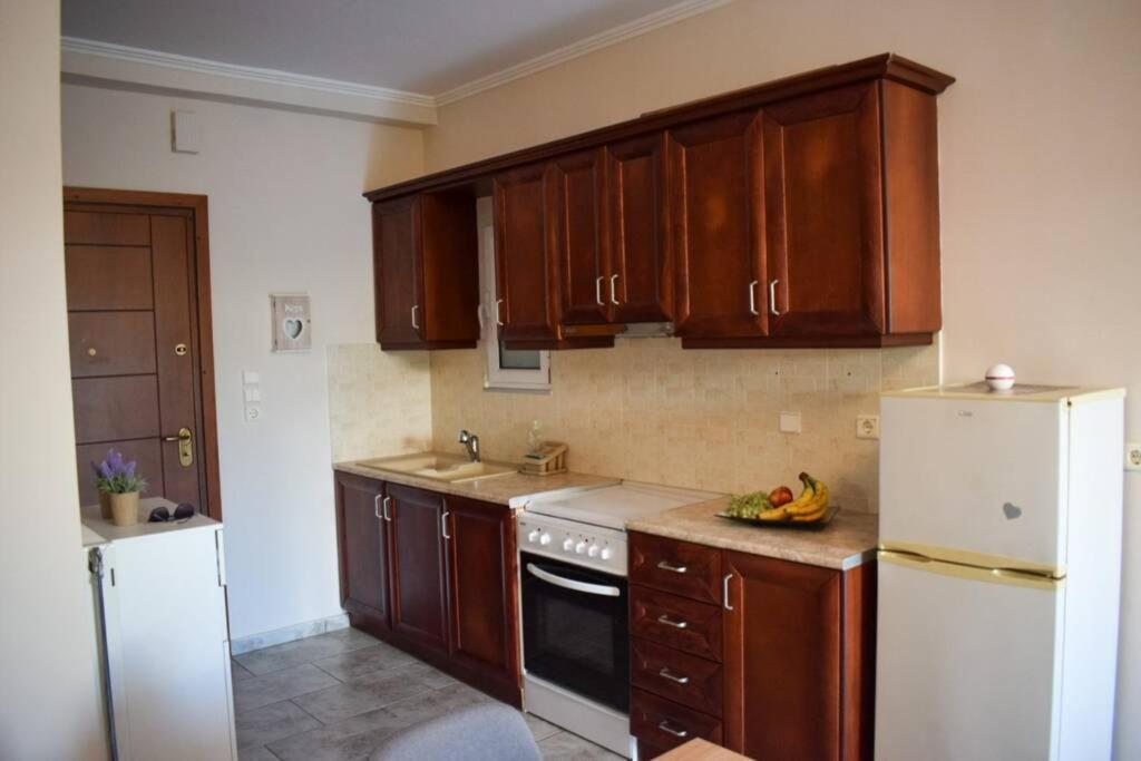 Picolla Casa Apartment Ксилокастрон Екстериор снимка